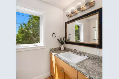 4600 Green Lake Way N, Seattle, WA 98103 - Photo 24