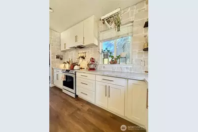 6214 Perry Avenue SE, Auburn, WA 98092 - Photo 10