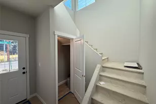 7414 Cascade Dr, Everett, WA 98203 - Photo 4