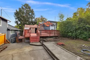 3005 3rd Ave W, Seattle, WA 98119 - Photo 30
