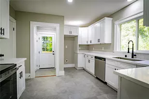 702 11th Ave SE, Olympia, WA 98501 - Photo 10