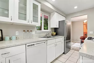 7815 227th Place SW, Edmonds, WA 98026 - Photo 12