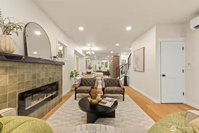 10733 Interlake Avenue N, Seattle, WA 98133 - Photo 4