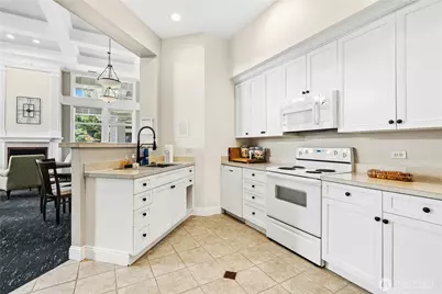 2244 132nd Avenue SE #B208, Bellevue, WA 98005 - Photo 34