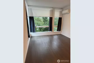 2573 13th Avenue W, Seattle, WA 98119 - Photo 10