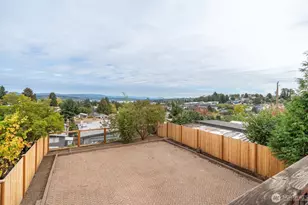 8344 Beacon Ave S, Seattle, WA 98118 - Photo 24
