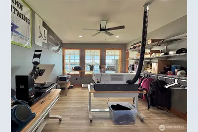 915 W Edgewater Lane, Moses Lake, WA 98837 - Photo 14