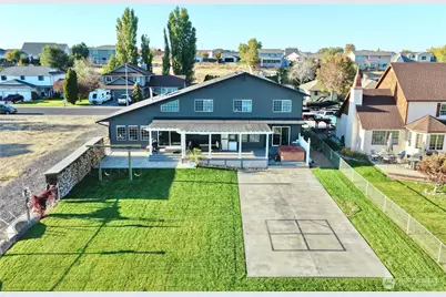 915 W Edgewater Lane, Moses Lake, WA 98837 - Photo 4