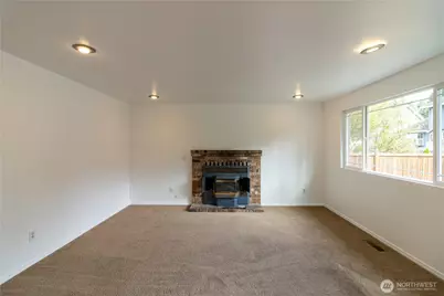 7648 Oak Park Place NW, Bremerton, WA 98311 - Photo 12