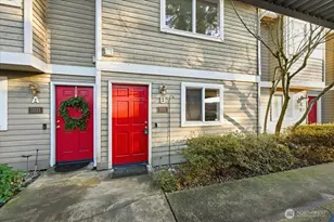 7031 210th St SW, Lynnwood, WA 98036 - Photo 2
