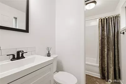 1731 NE 8th Avenue, Oak Harbor, WA 98277 - Photo 20