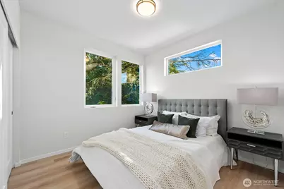 725 N 88th Street #C, Seattle, WA 98103 - Photo 12