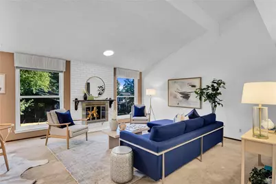 13168 NE 92nd Avenue, Kirkland, WA 98034 - Photo 2