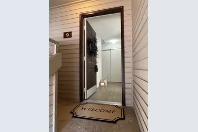 14600 NE 45th Street #D9, Bellevue, WA 98007 - Photo 4