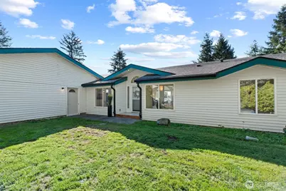 260 Simmons Road, Kalama, WA 98625 - Photo 1