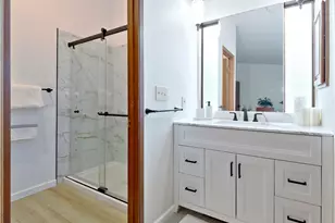 22121 4th Ave SE, Bothell, WA 98021 - Photo 14