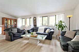 22121 4th Ave SE, Bothell, WA 98021 - Photo 8