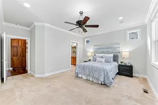 12617 Sun Break Way NE, Redmond, WA 98053 - Photo 16