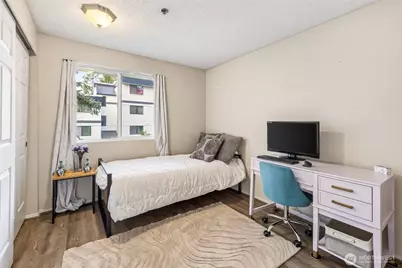 15209 Sunwood Boulevard #B26, Tukwila, WA 98188 - Photo 16