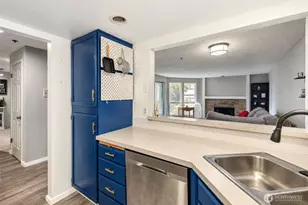 15209 Sunwood Blvd, Tukwila, WA 98188 - Photo 10