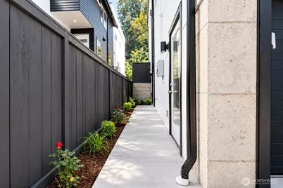 5608 31st Avenue SW, Seattle, WA 98126 - Photo 22