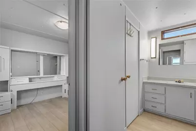 2522 Old Hwy 99 Road S #16, Mount Vernon, WA 98273 - Photo 4