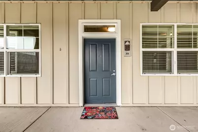 7104 265th Street NW #301, Stanwood, WA 98292 - Photo 2