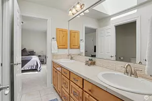 14741 SE 83rd Pl, Newcastle, WA 98059 - Photo 26