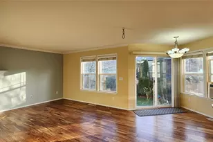 821 233rd Pl NE, Sammamish, WA 98074 - Photo 10