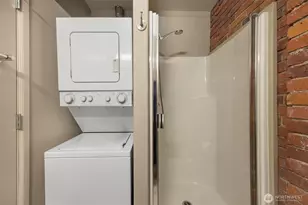 210 3rd Ave S, Seattle, WA 98104 - Photo 30