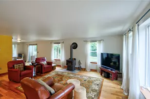 5813 Boston Harbor Rd NE, Olympia, WA 98506 - Photo 4