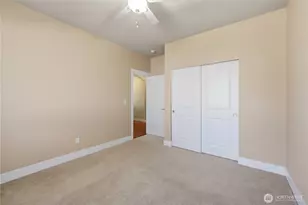 9329 Hebner Ave SE, Snoqualmie, WA 98065 - Photo 16