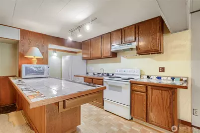 1708 SE 16th Place, Renton, WA 98055 - Photo 18
