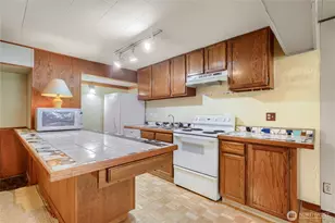 1708 SE 16th Pl, Renton, WA 98055 - Photo 18