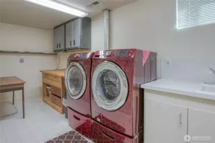 418 W 6th St, Aberdeen, WA 98520 - Photo 36