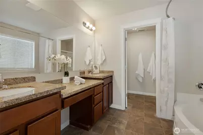 9806 198th Street E, Graham, WA 98338 - Photo 22