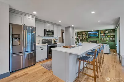 15850 SE 156th Street, Renton, WA 98058 - Photo 8