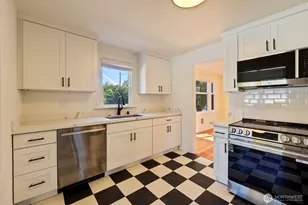 3119 20th St, Everett, WA 98201 - Photo 8
