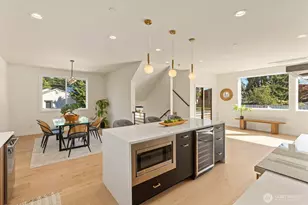 3312 W Dravus St, Seattle, WA 98199 - Photo 14