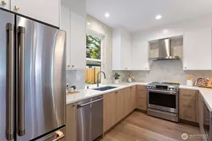12843 NE 112th St, Kirkland, WA 98033 - Photo 10