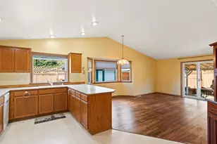 8205 50th Ave NE, Marysville, WA 98270 - Photo 10