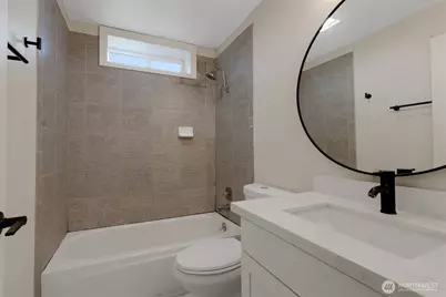 902 194th Street E, Spanaway, WA 98387 - Photo 18