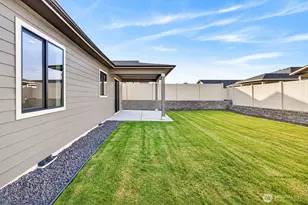 563 S Oasis Loop, East Wenatchee, WA 98802 - Photo 14