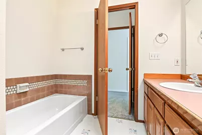 21527 26th Avenue W, Brier, WA 98036 - Photo 24