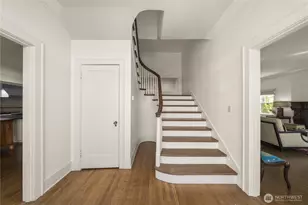 3233 Magnolia Blvd W, Seattle, WA 98199 - Photo 14