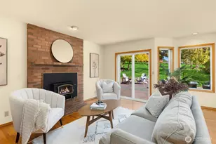 534 Azalea Ave NE, Bainbridge Island, WA 98110 - Photo 14