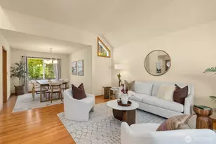 534 Azalea Ave NE, Bainbridge Island, WA 98110 - Photo 4