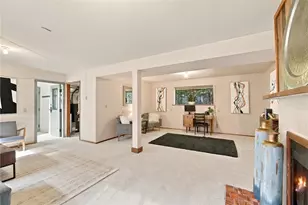 9526 4th Ave NE, Seattle, WA 98115 - Photo 22