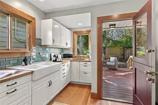 4237 2nd Ave NE, Seattle, WA 98105 - Photo 12