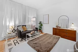 7 Harrison St, Seattle, WA 98109 - Photo 16